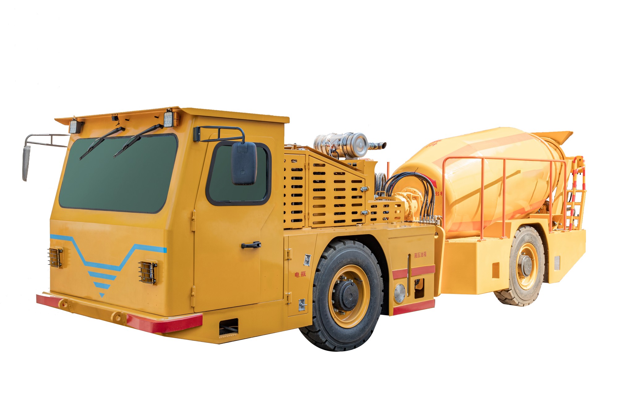 Mining concrete mixer truck
